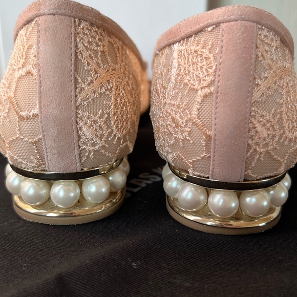 Nicholas Kirkwood Pearl Blush Lace Flats - Picture 4 of 10